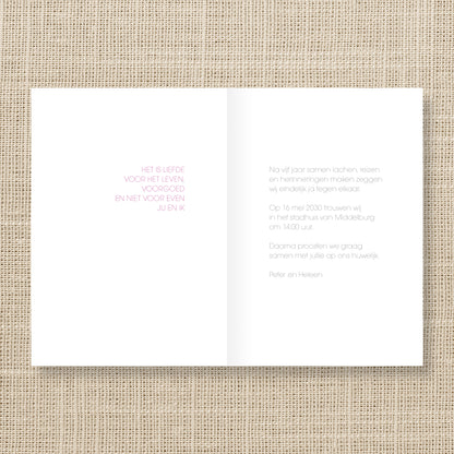Trouwkaart Typografie Roze Goud